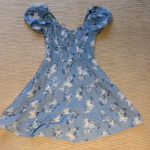 Like new Hollister dress - size xs